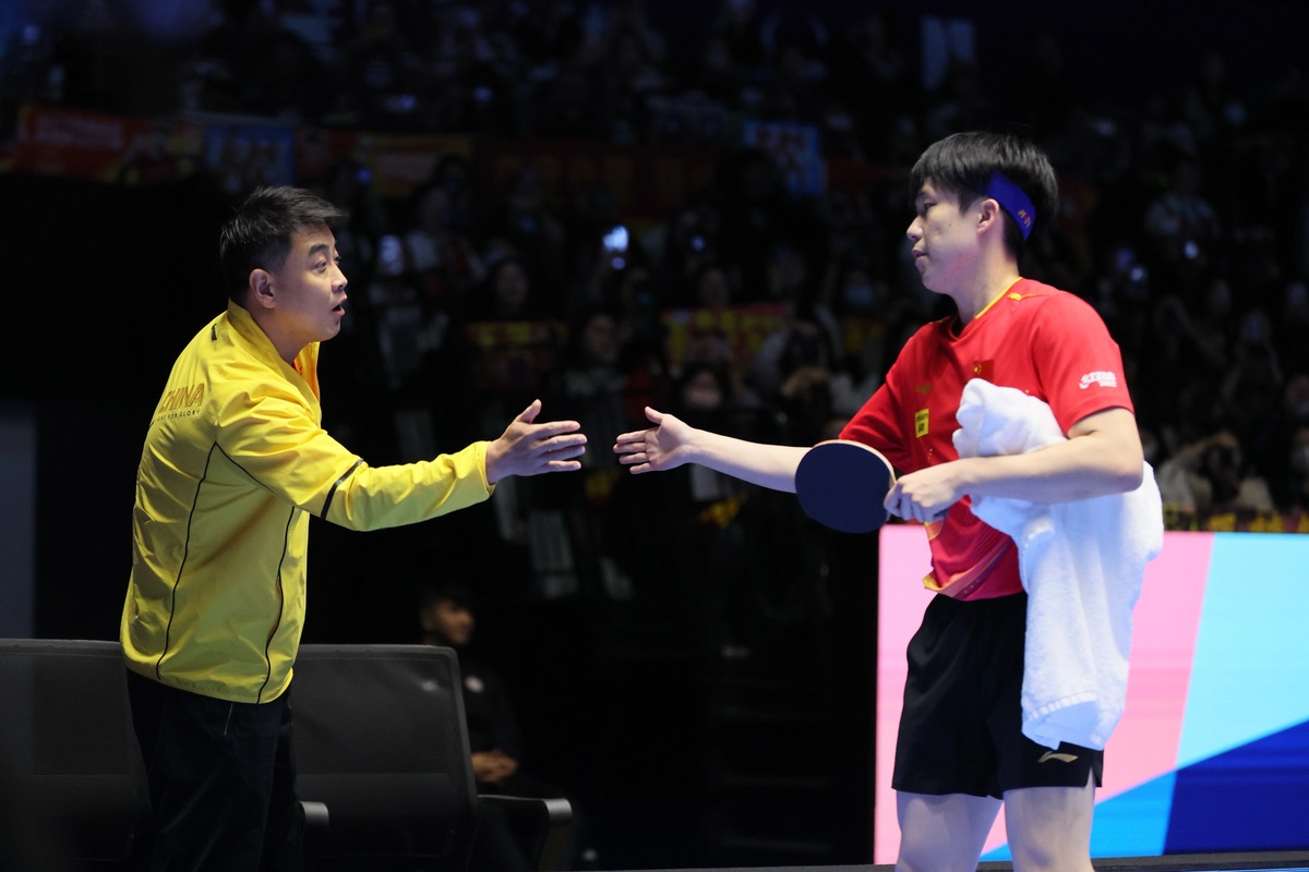 -JackeyLove迎来十赛季出色发挥，澳大利亚队观众热烈欢呼！